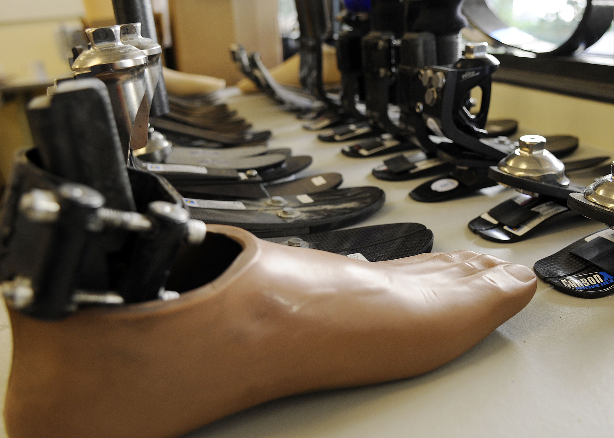 Prosthetic feet.